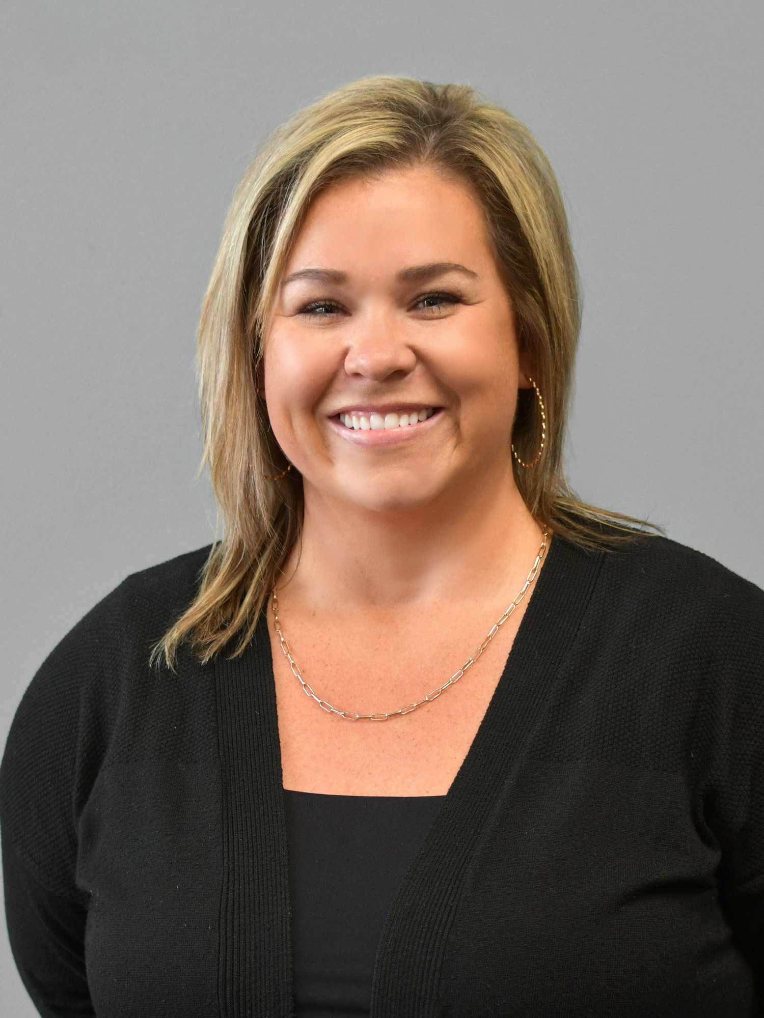 Brittany: business manager of dentist in crescent springs
